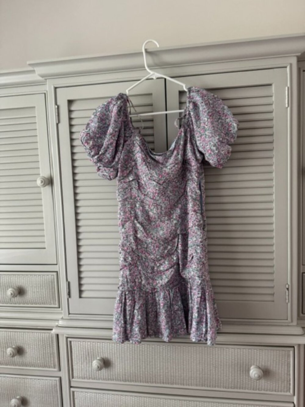 ASTR Floral Dress Size M